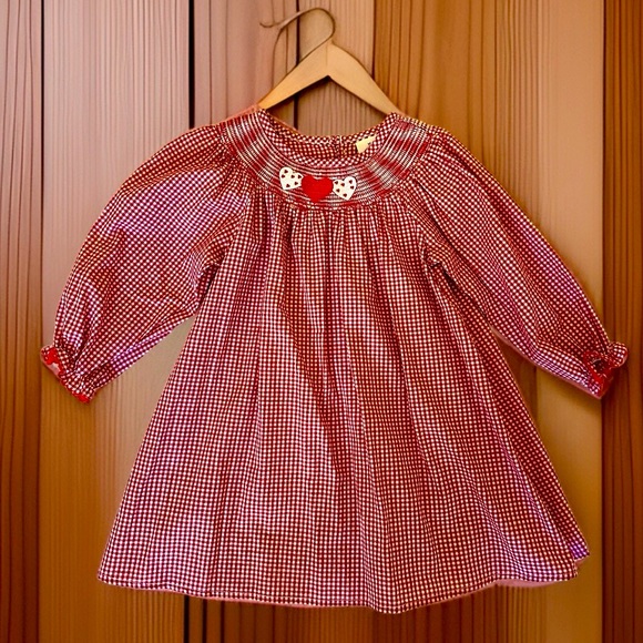 Girls Valentine's Red & White Gingham Smocked Heart Embroidery Dress Brand New - Picture 13 of 16